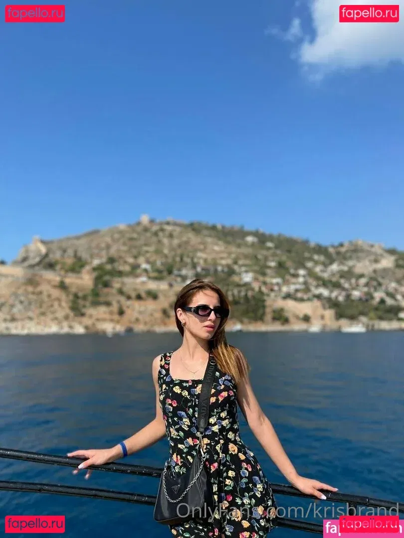 krisblow Onlyfans Photo Gallery 