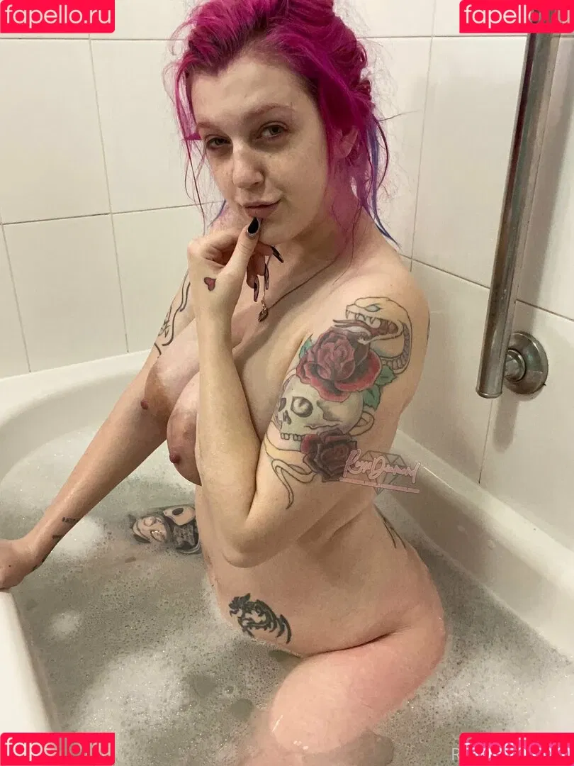 RoxxiDiamond Onlyfans Photo Gallery 