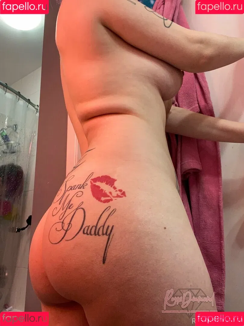 RoxxiDiamond Onlyfans Photo Gallery 