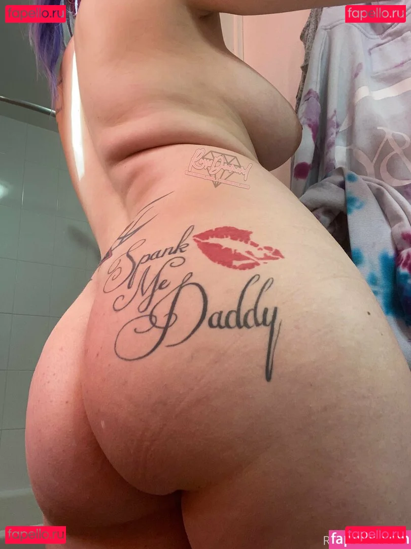 RoxxiDiamond Onlyfans Photo Gallery 