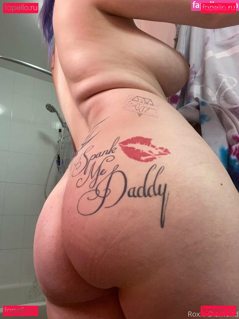 RoxxiDiamond Onlyfans Photo Gallery 
