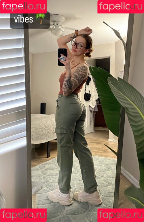 Eralia Onlyfans Photo Gallery 