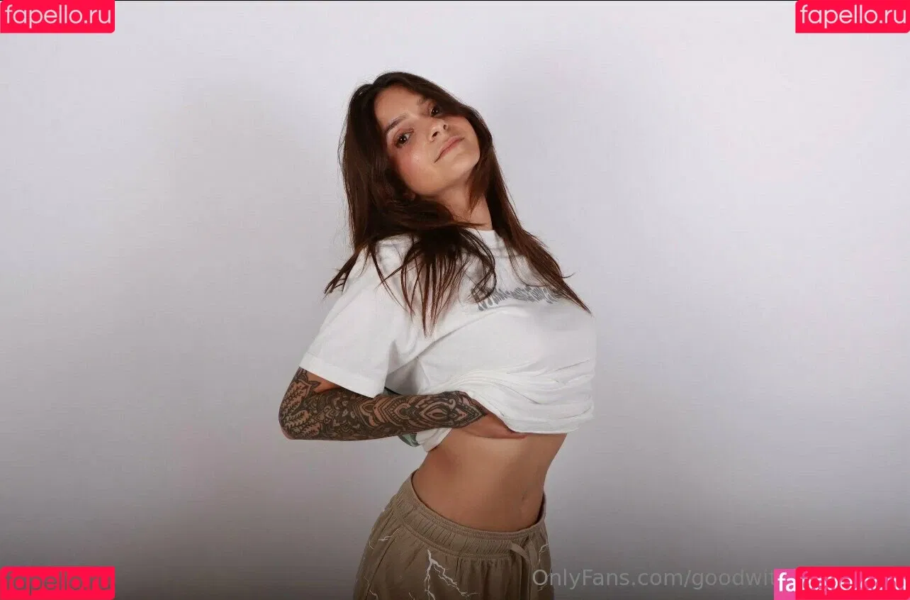 goodwithmytongue Onlyfans Photo Gallery 