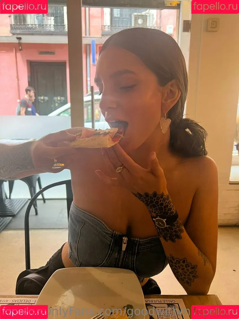 goodwithmytongue Onlyfans Photo Gallery 