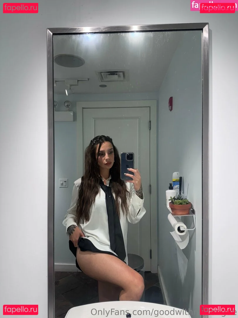 goodwithmytongue Onlyfans Photo Gallery 