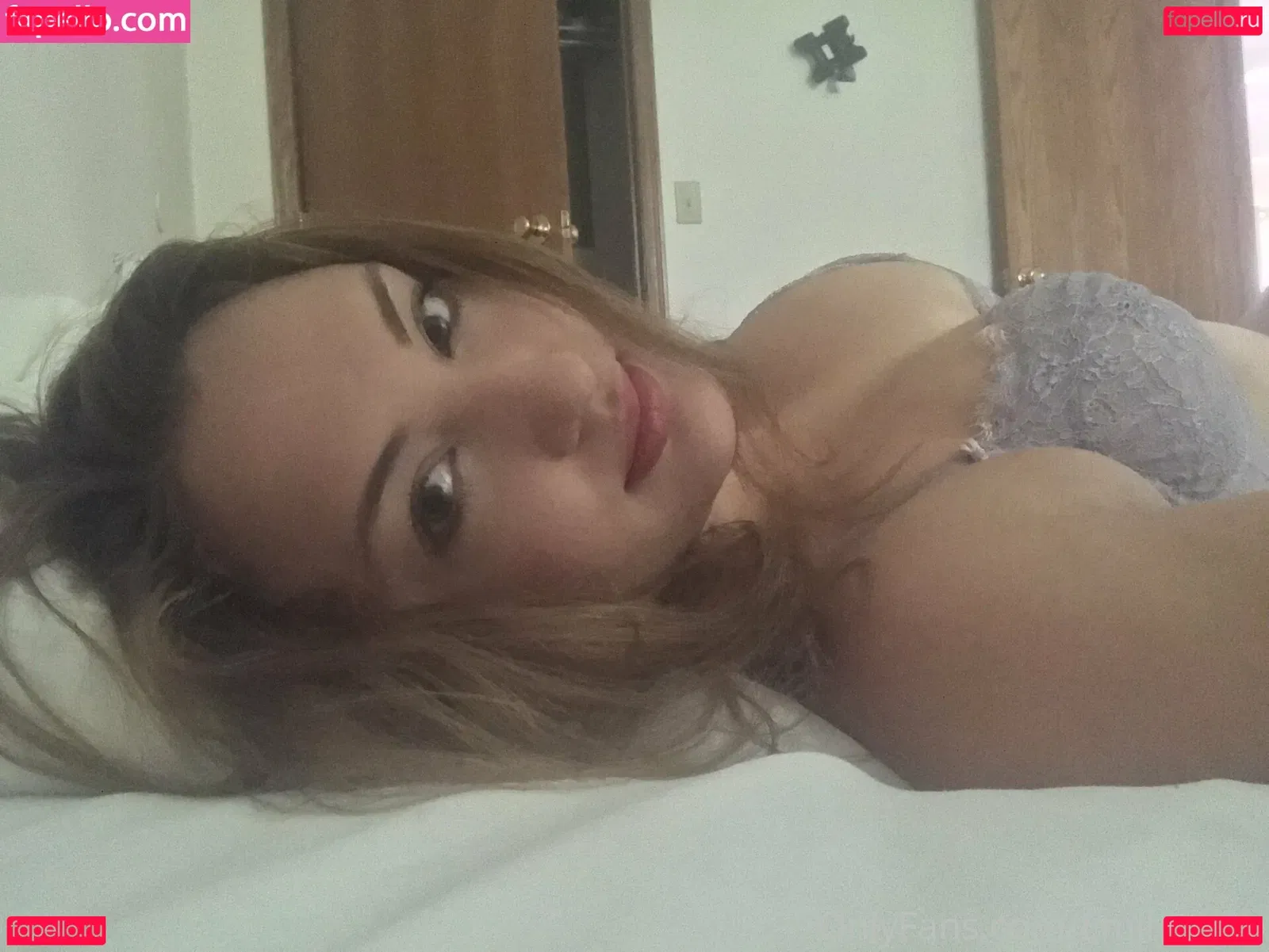 emilycasto Onlyfans Photo Gallery 