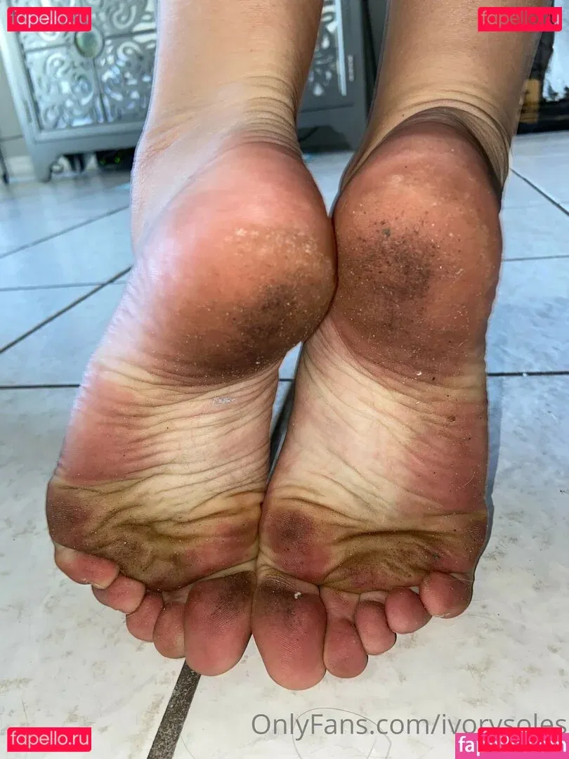 Goddess Ivory Onlyfans Photo Gallery 