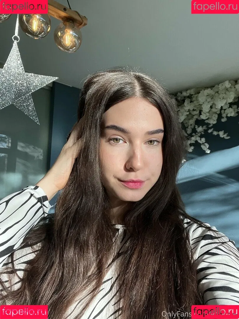 your_elli Onlyfans Photo Gallery 