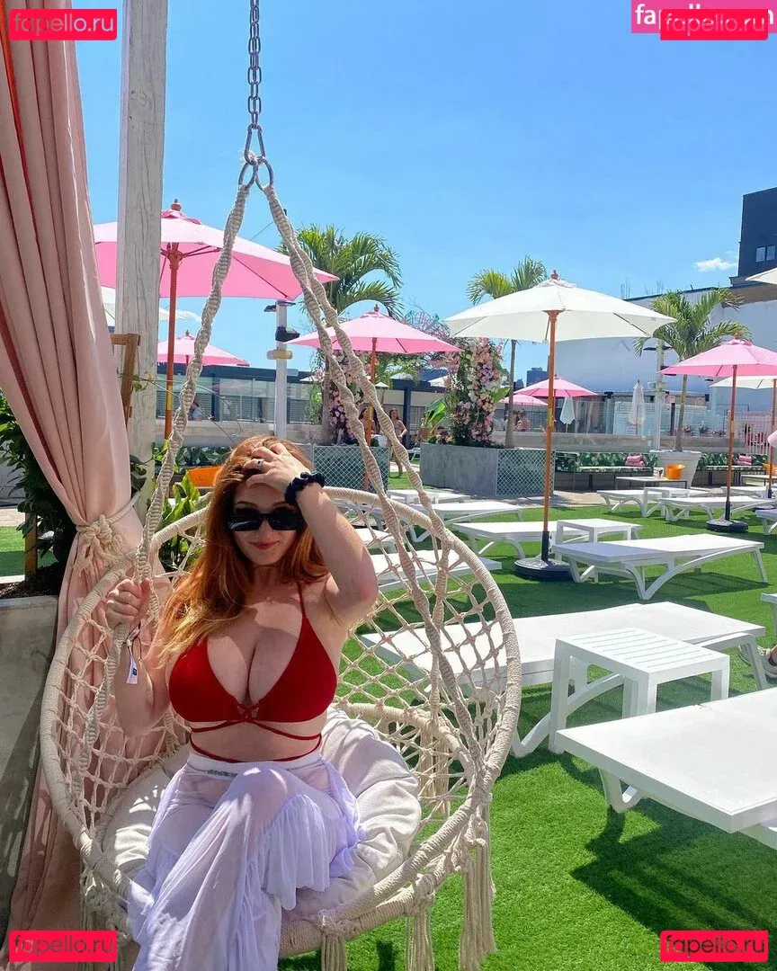 Emily Fiore Onlyfans Photo Gallery 