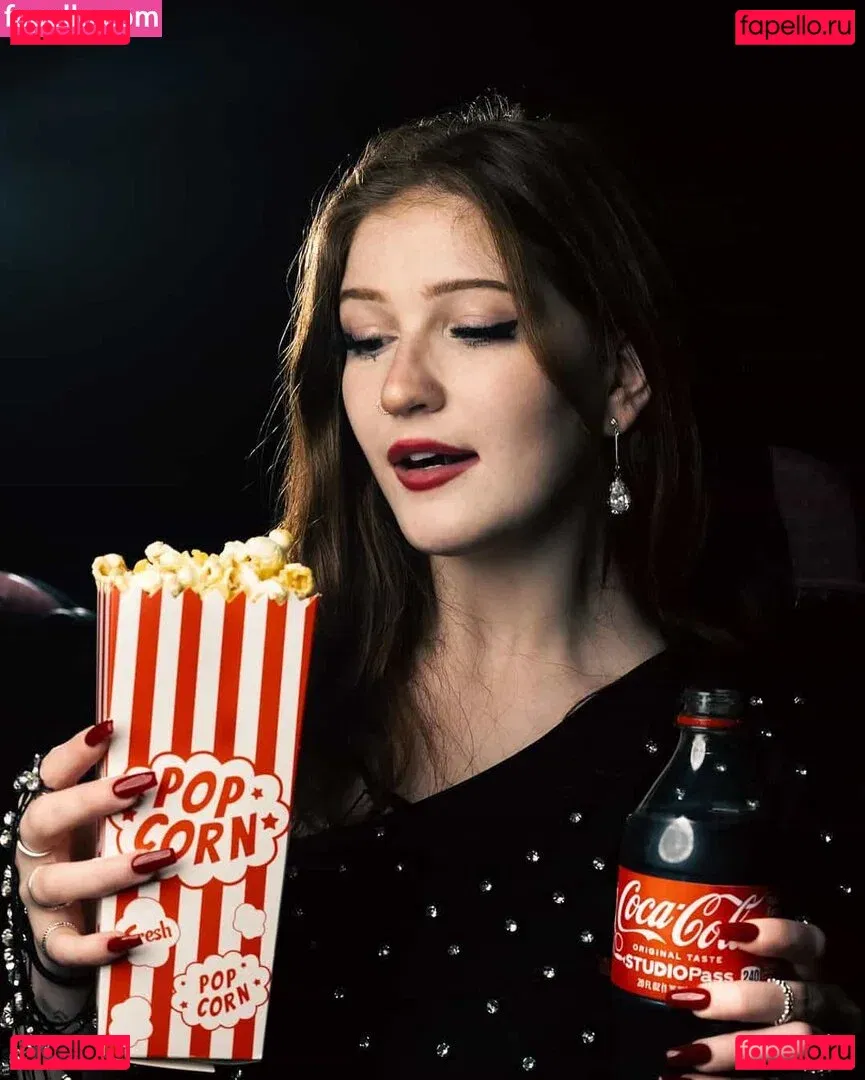 Emily Fiore Onlyfans Photo Gallery 