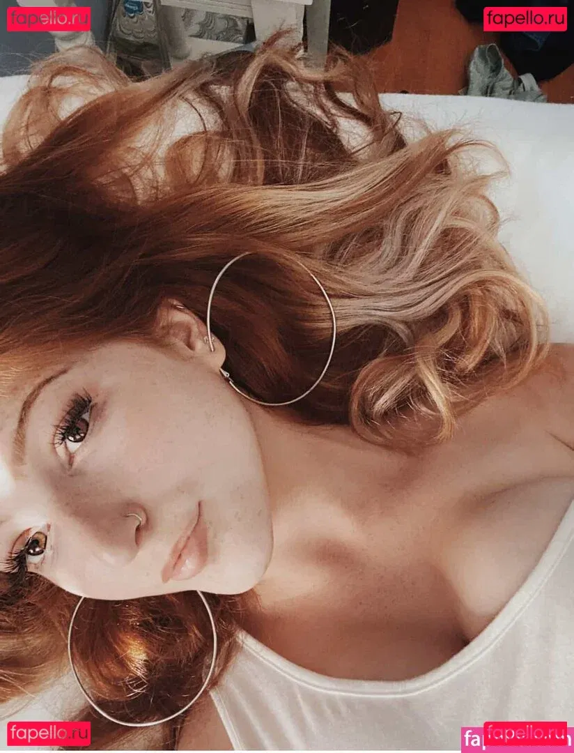 Emily Fiore Onlyfans Photo Gallery 