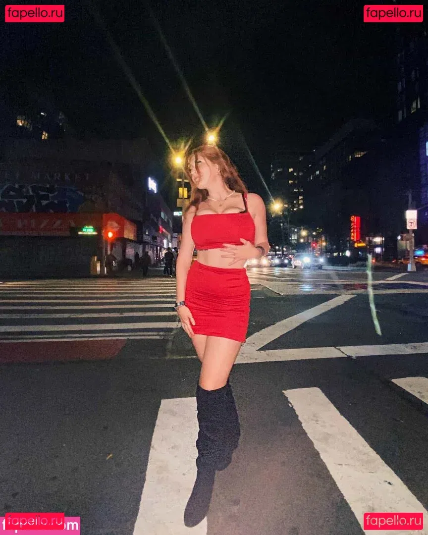 Emily Fiore Onlyfans Photo Gallery 