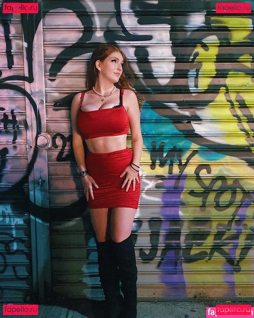 Emily Fiore Onlyfans Photo Gallery 