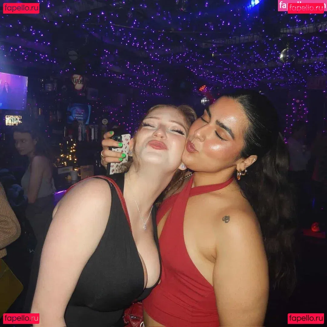 Emily Fiore Onlyfans Photo Gallery 