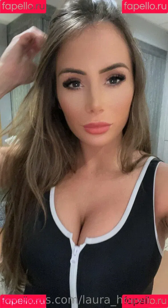 Laura Hollyman Onlyfans Photo Gallery 