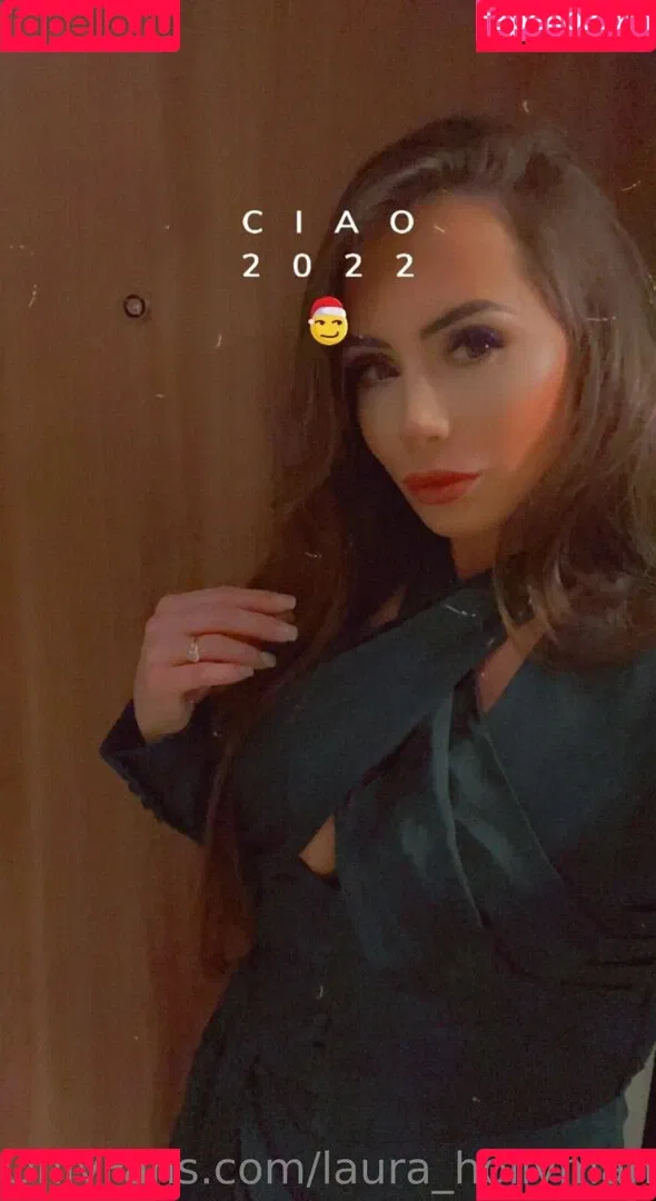 Laura Hollyman Onlyfans Photo Gallery 