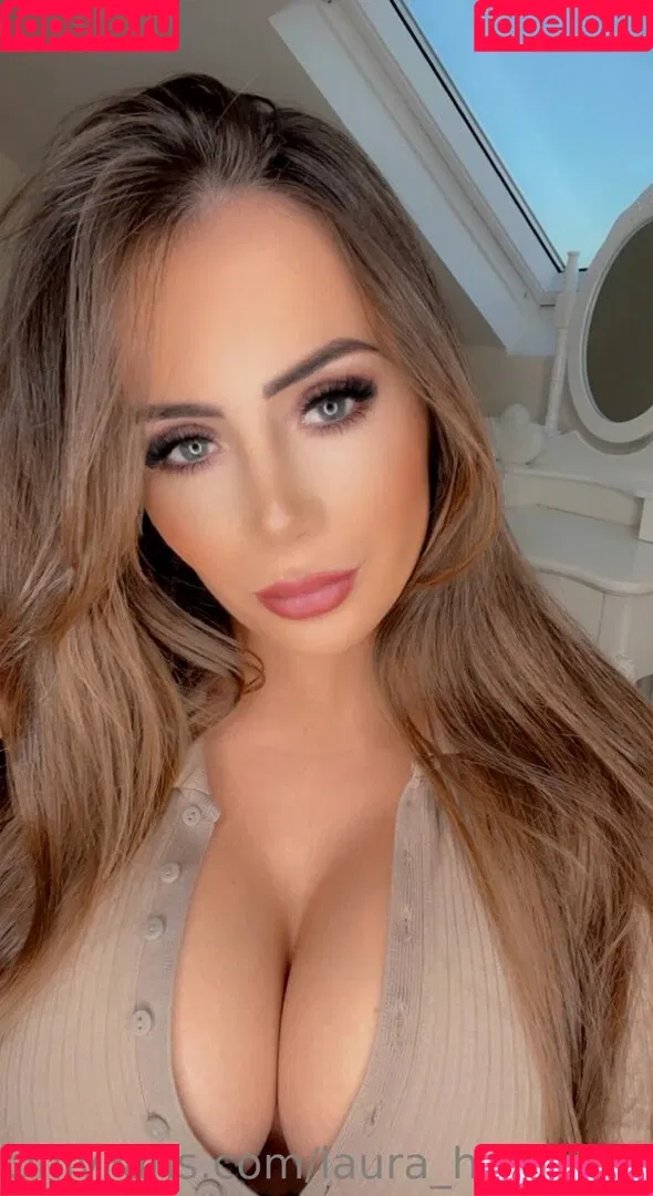 Laura Hollyman Onlyfans Photo Gallery 