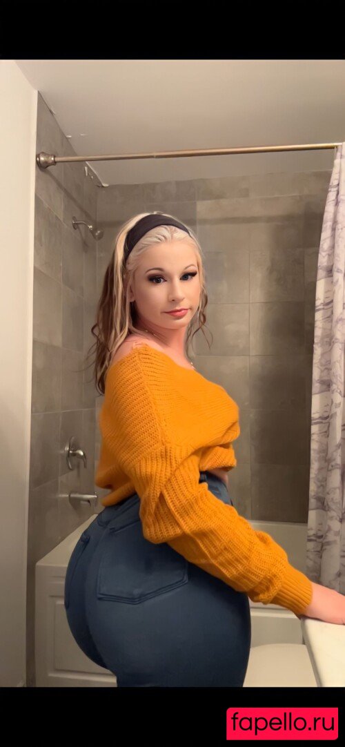 Lexichanelxo Nude Onlyfans Photo 22