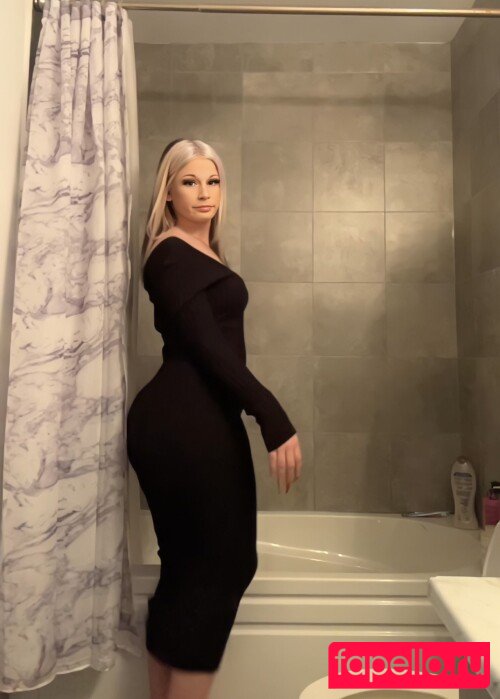 Lexichanelxo Nude Onlyfans Photo 23