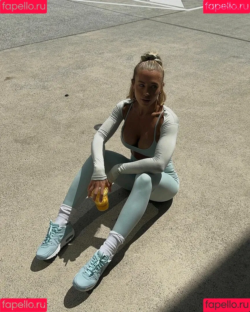 Tammy Hembrow Onlyfans Photo Gallery 