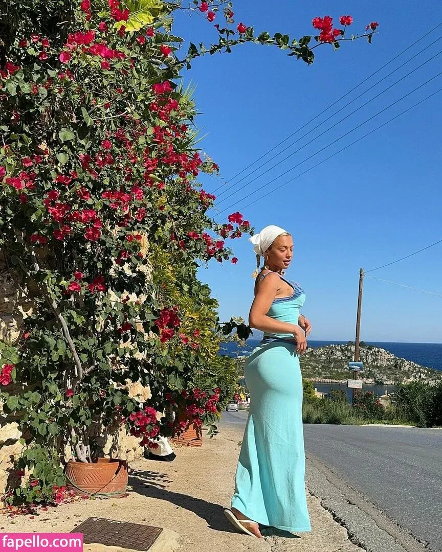 Tammy Hembrow Onlyfans Photo Gallery 