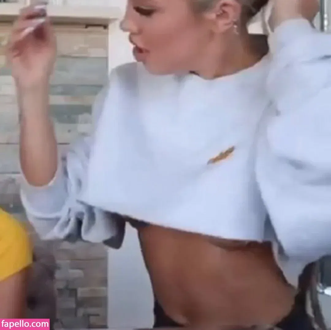 Tammy Hembrow Onlyfans Photo Gallery 