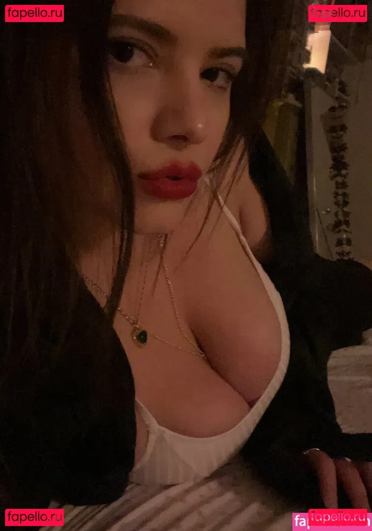 ____hitoyo____ Onlyfans Photo Gallery 