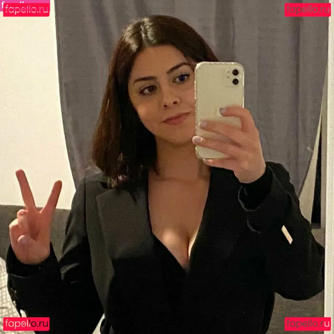 Lynn Love Onlyfans Photo Gallery 