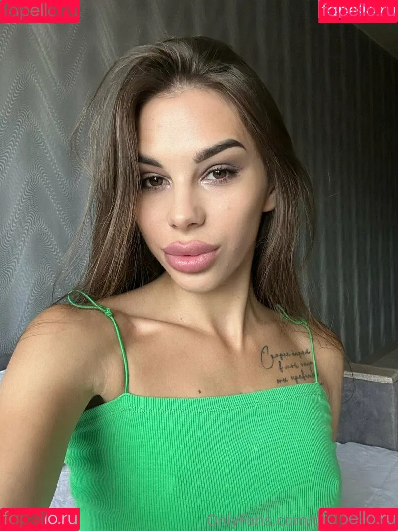 tori_evanns Onlyfans Photo Gallery 