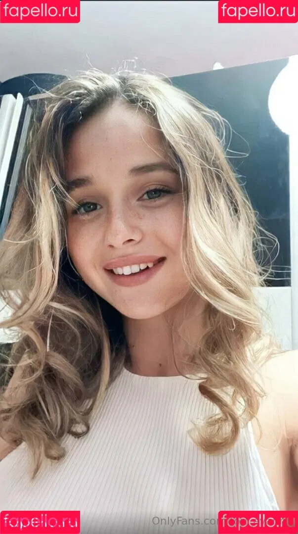 tori_evanns Onlyfans Photo Gallery 