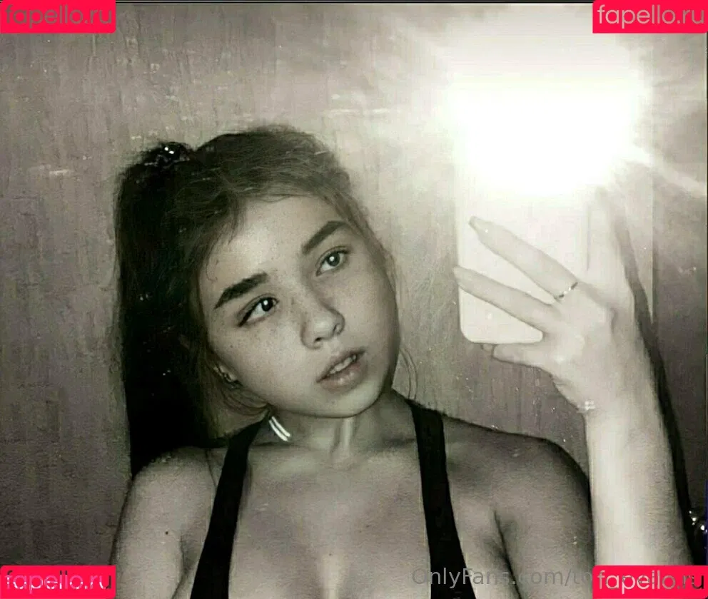 tori_evanns Onlyfans Photo Gallery 