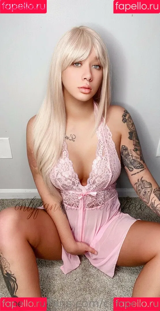 cierrafoxx Onlyfans Photo Gallery 