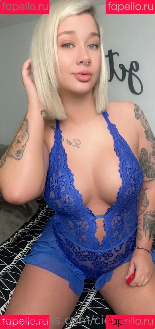 cierrafoxx Onlyfans Photo Gallery 