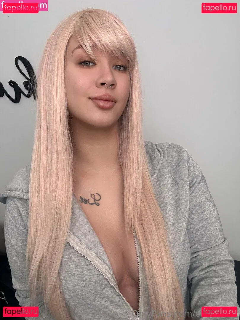 cierrafoxx Onlyfans Photo Gallery 