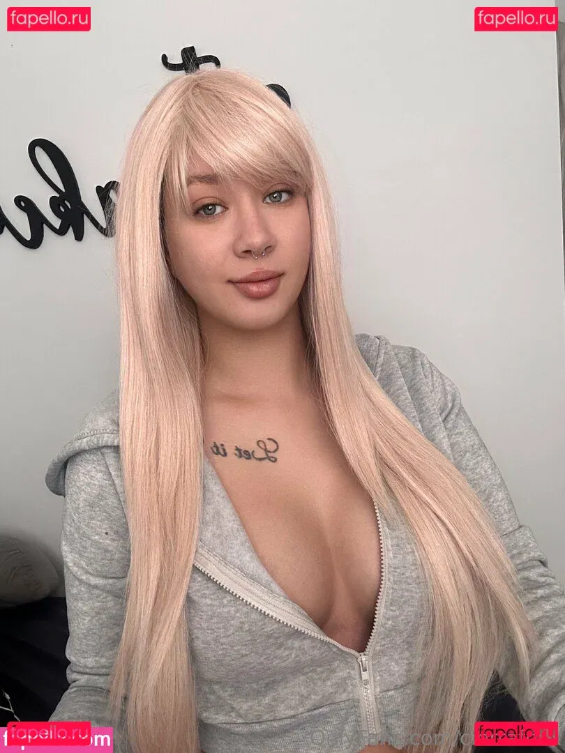 cierrafoxx Onlyfans Photo Gallery 