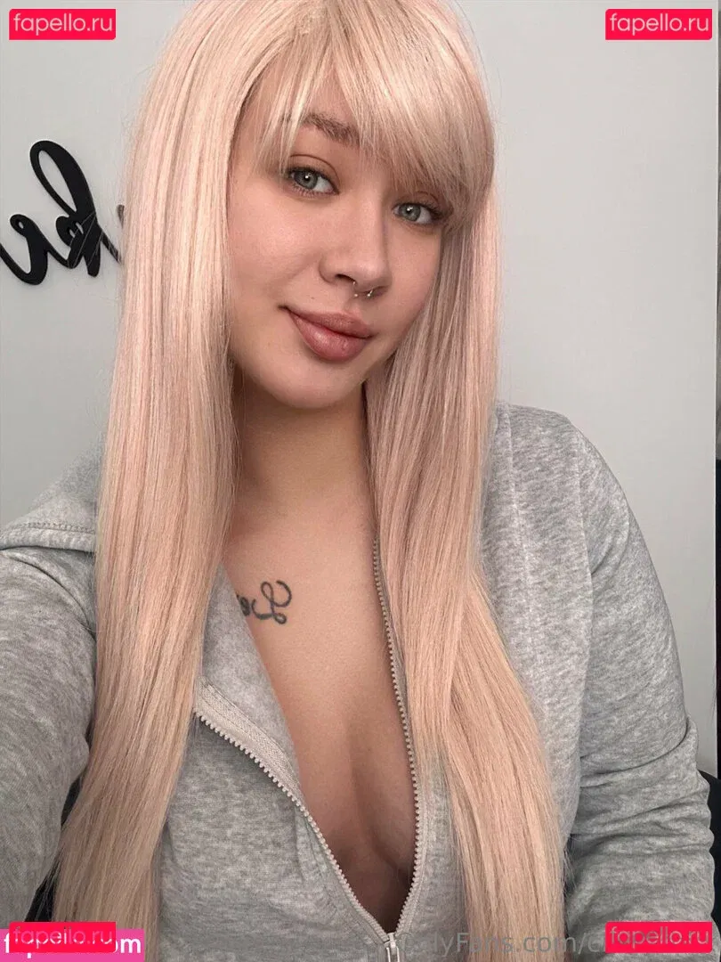 cierrafoxx Onlyfans Photo Gallery 