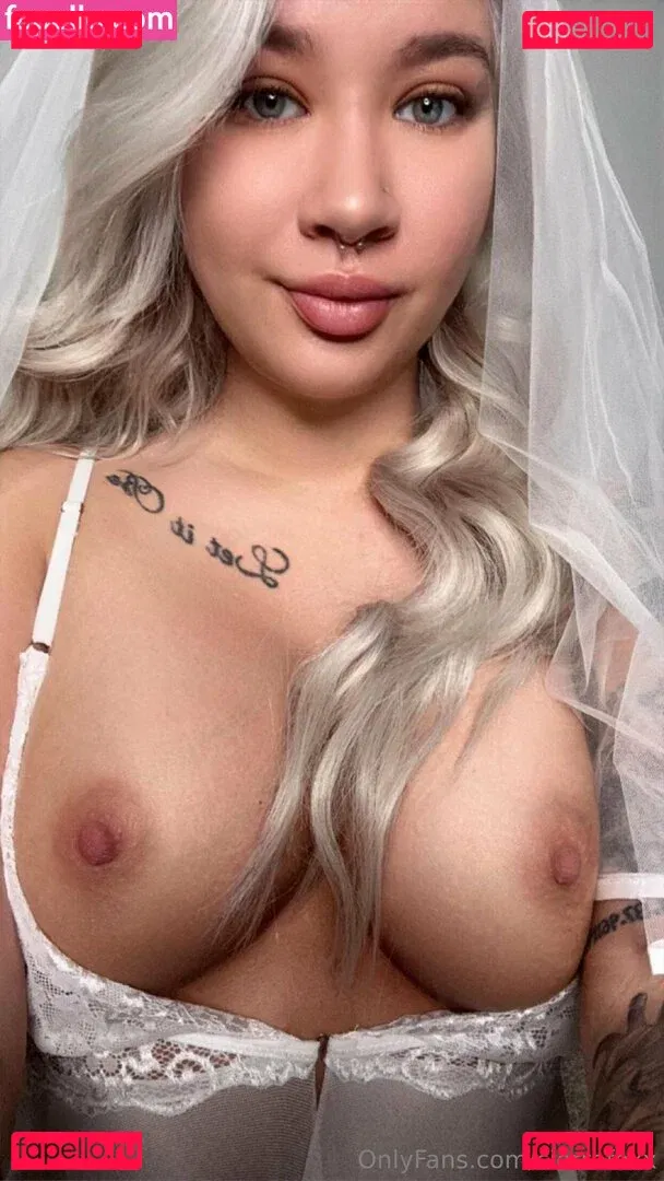 cierrafoxx Onlyfans Photo Gallery 