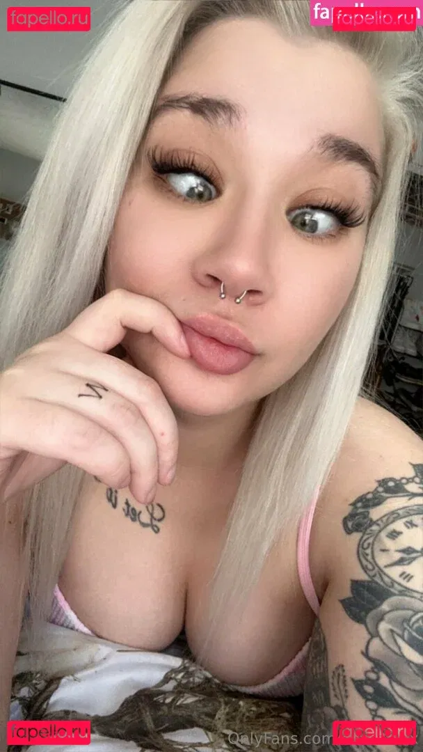 cierrafoxx Onlyfans Photo Gallery 