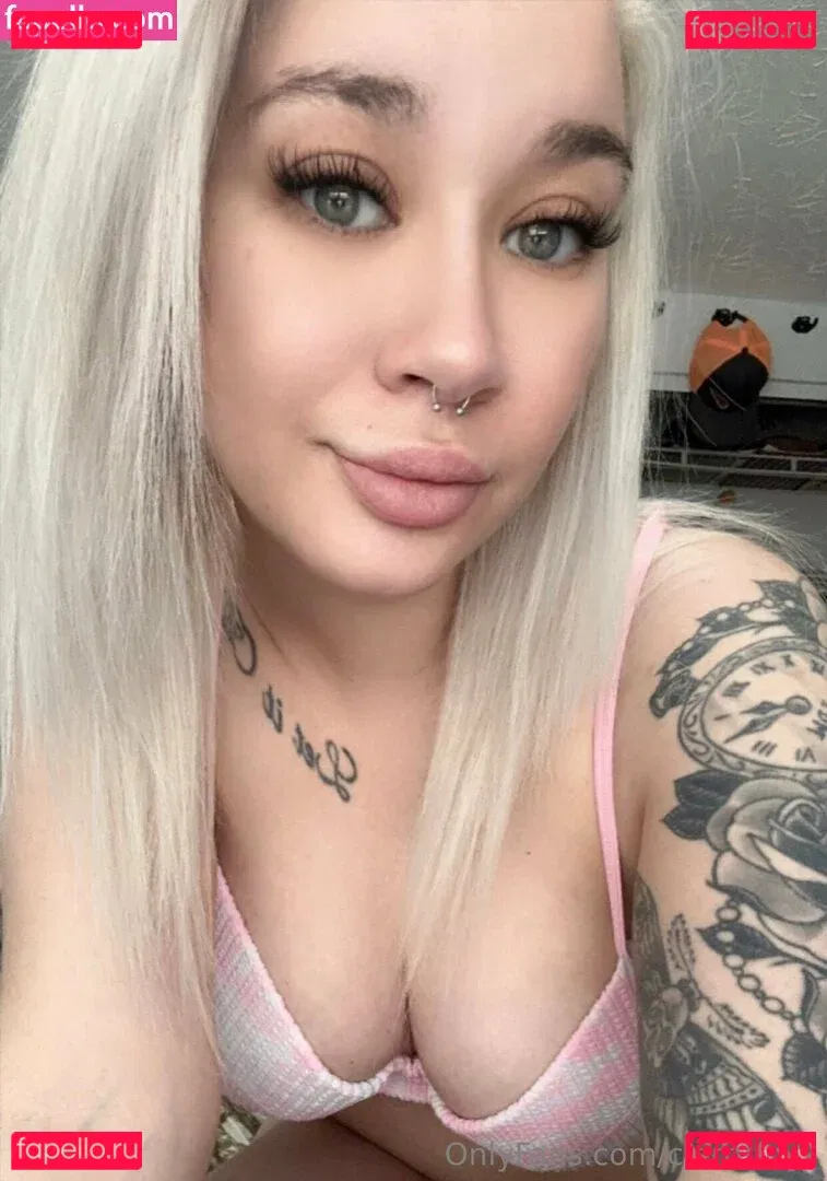 cierrafoxx Onlyfans Photo Gallery 