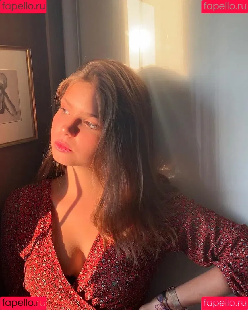 Lena Gross Onlyfans Photo Gallery 