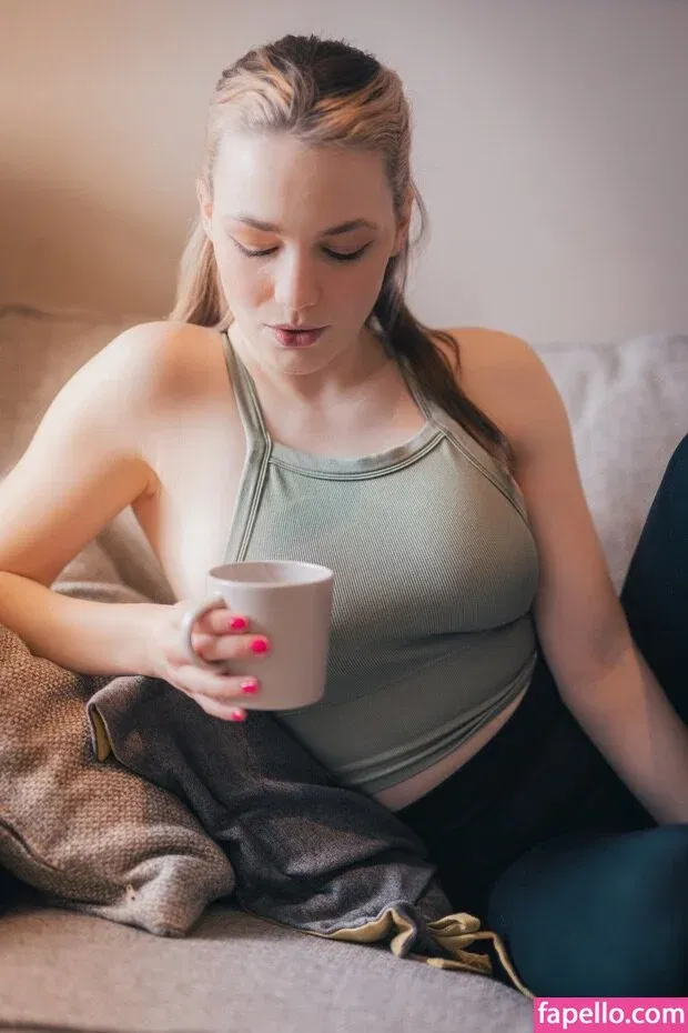 Nomi Teee Onlyfans Photo Gallery 