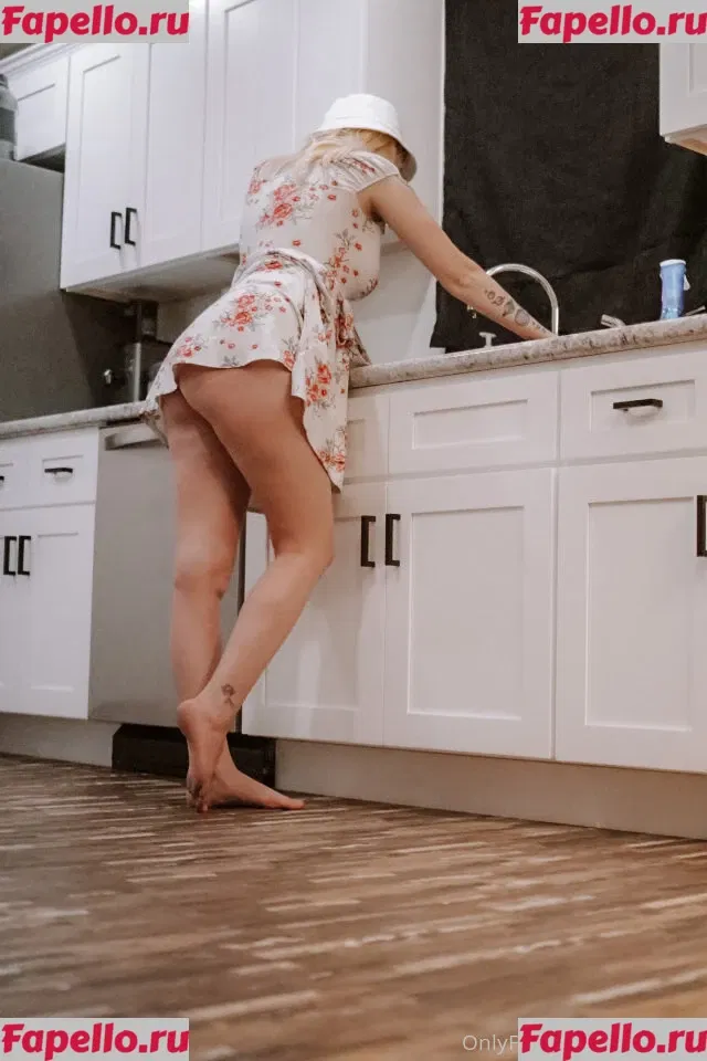 Astridxox Onlyfans Photo Gallery 
