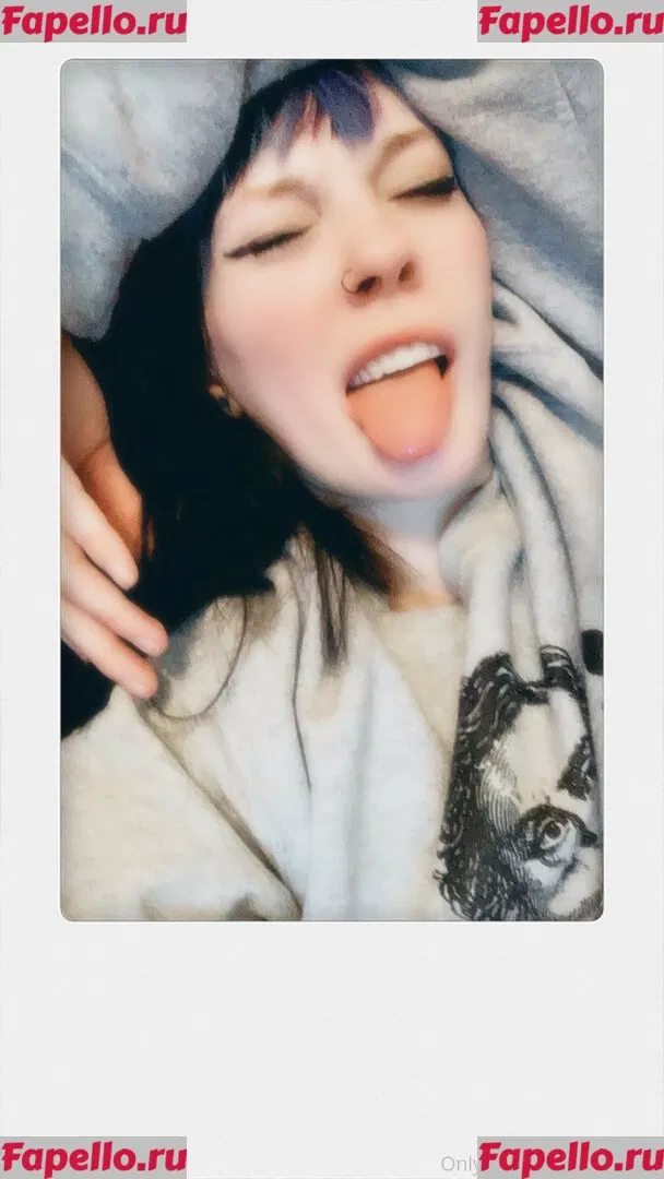 Astridxox Onlyfans Photo Gallery 