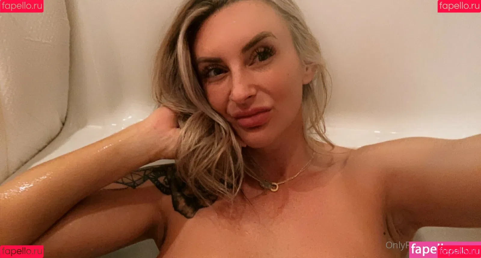 it-kit Onlyfans Photo Gallery 