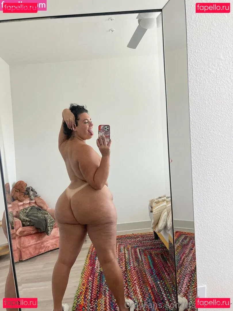 itsalexblair Onlyfans Photo Gallery 