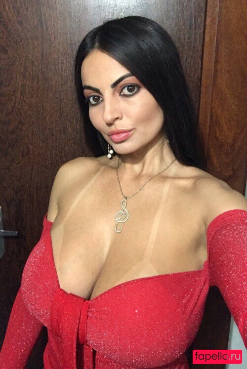 Viviane Costa Nude Onlyfans Photo 43