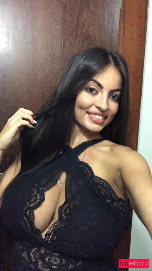 Viviane Costa Nude Onlyfans Photo 27