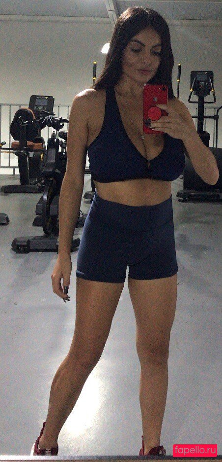 Viviane Costa Nude Onlyfans Photo 9