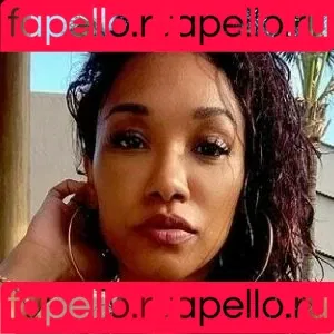 Candice Patton Onlyfans Photo Gallery 