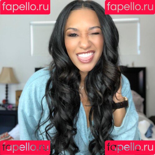 Candice Patton Onlyfans Photo Gallery 